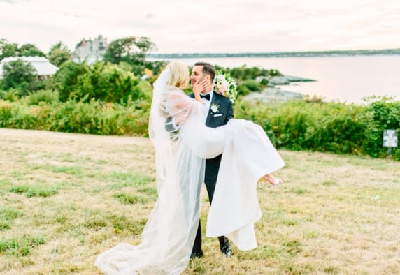 Holly & Mike Newport, RI Wedding | OceanCliff | Kelly Dillon Photography