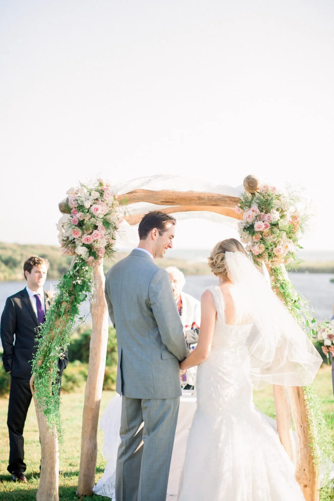 Kelly Dillon Wedding Photographer KellyDillonPhotographyTheAllenSheepFarmMarthasVineyardWeddingPhotogapherCapeCodWeddingPhotography39 scaled