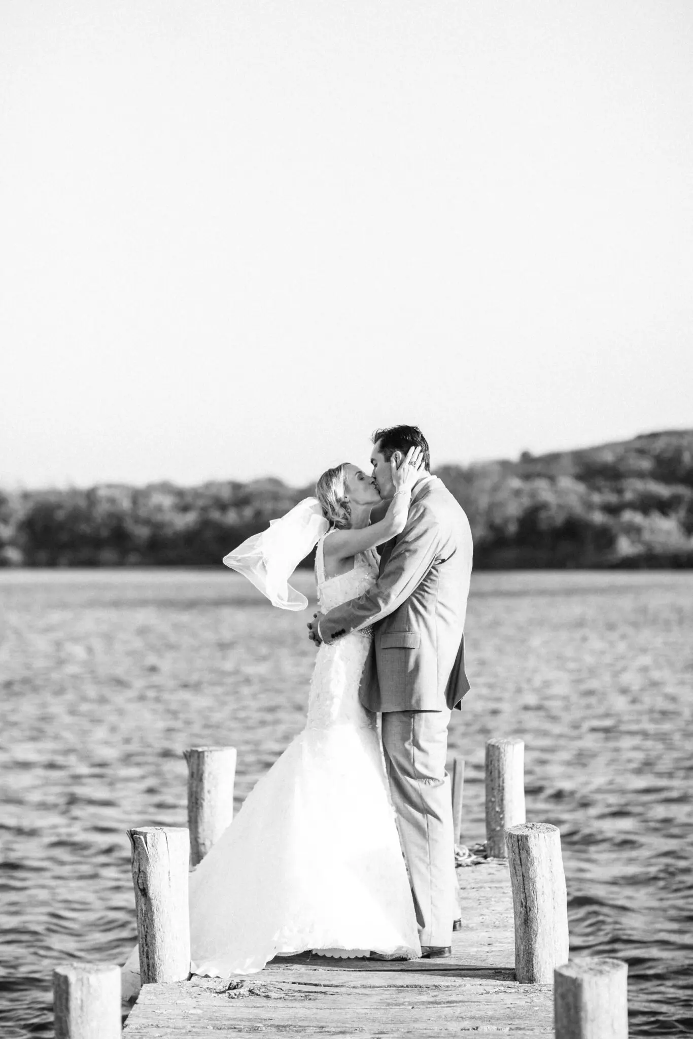 Kelly Dillon Wedding Photographer KellyDillonPhotographyTheAllenSheepFarmMarthasVineyardWeddingPhotogapherCapeCodWeddingPhotography59 scaled