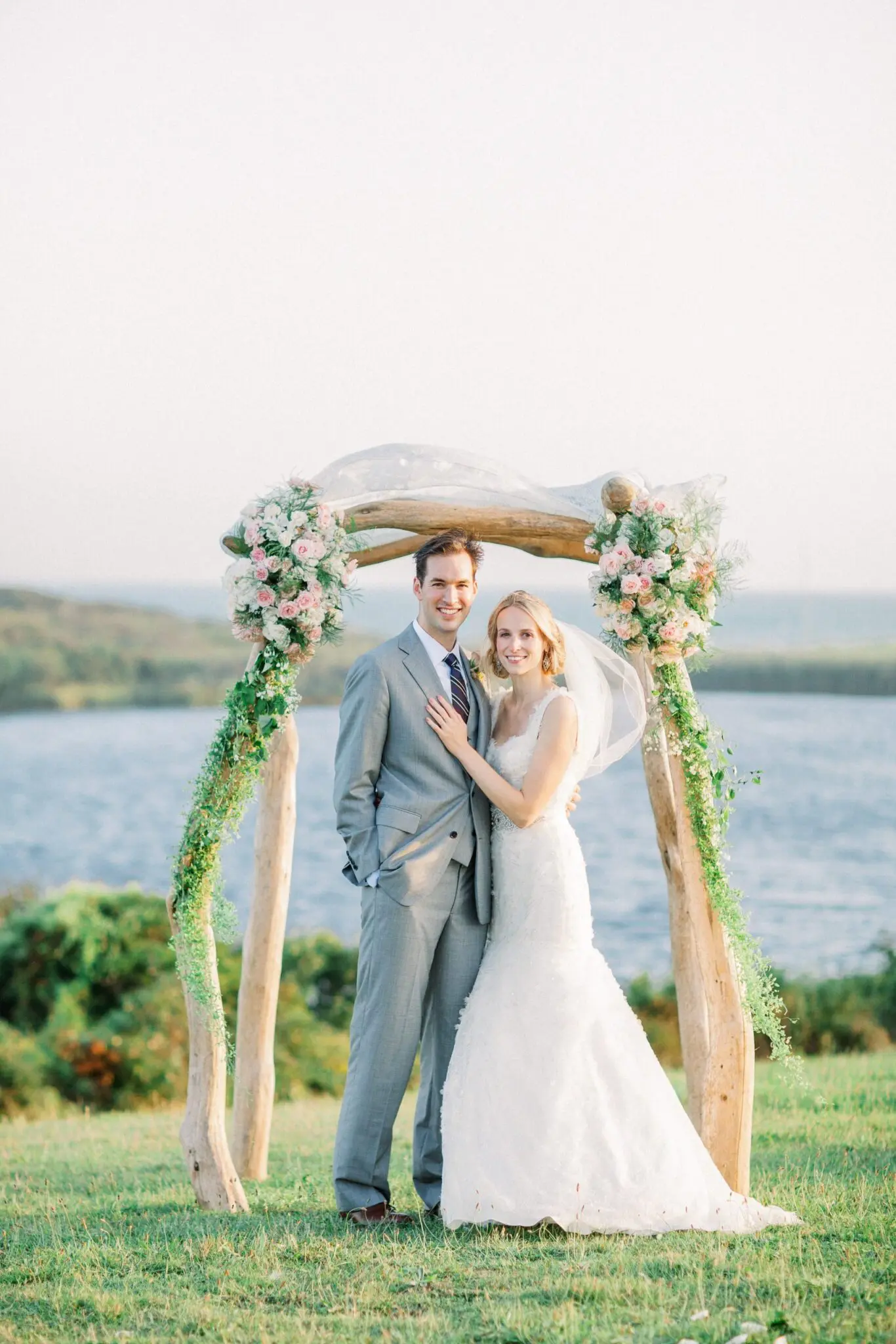 Kelly Dillon Wedding Photographer KellyDillonPhotographyTheAllenSheepFarmMarthasVineyardWeddingPhotogapherCapeCodWeddingPhotography70 scaled