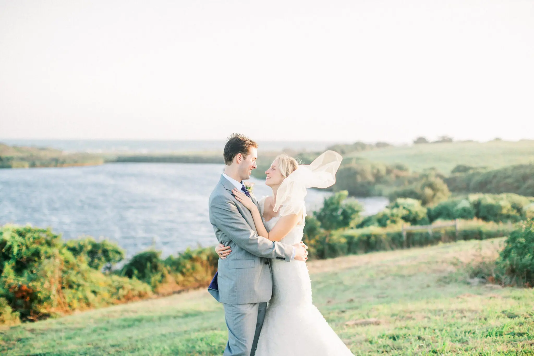 Kelly Dillon Wedding Photographer KellyDillonPhotographyTheAllenSheepFarmMarthasVineyardWeddingPhotogapherCapeCodWeddingPhotography71 scaled