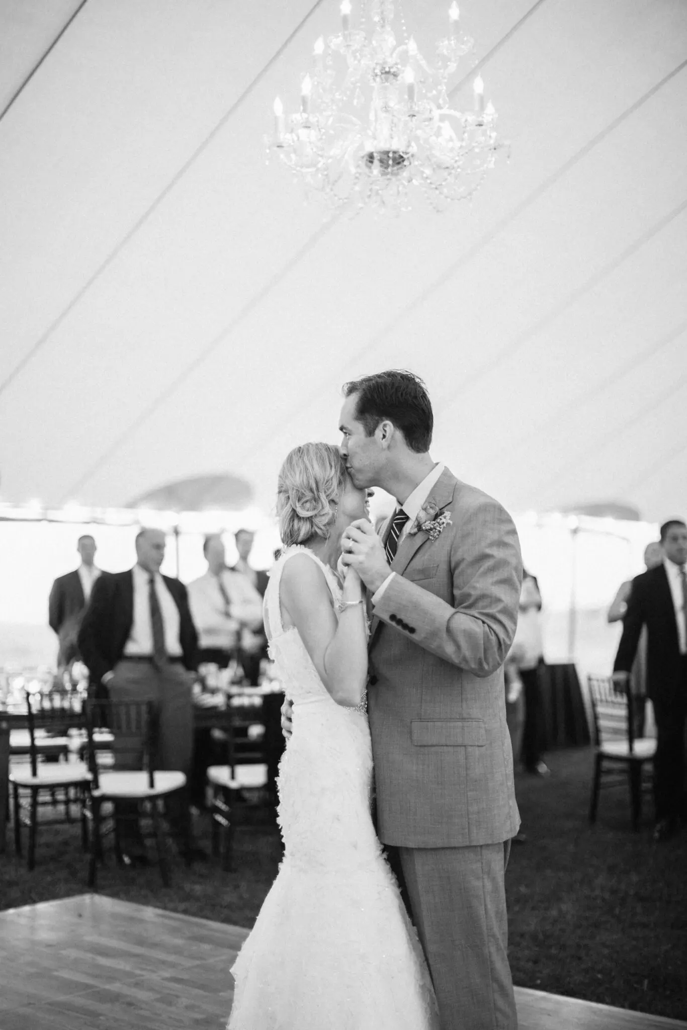 Kelly Dillon Wedding Photographer KellyDillonPhotographyTheAllenSheepFarmMarthasVineyardWeddingPhotogapherCapeCodWeddingPhotography97 scaled