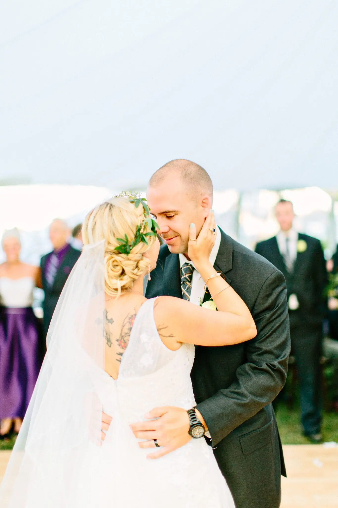 Why backyard & intimate weddings are beautiful too 58 Kelly Dillon Wedding Photographer www.kellydillonphoto.com435 scaled