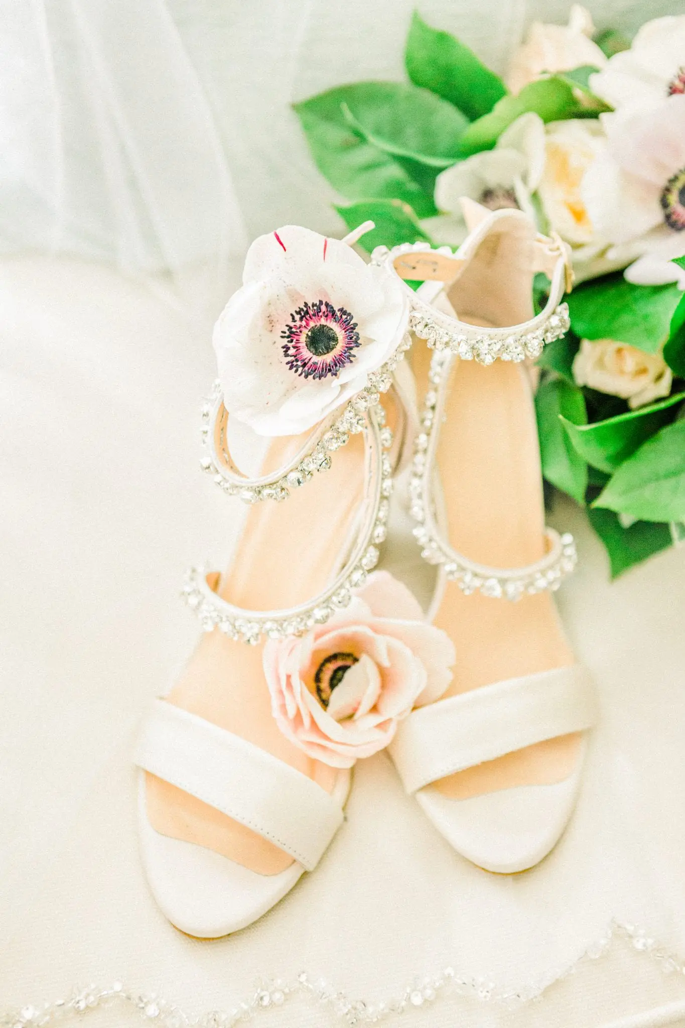 Jessica & Brian Lake Winnipesaukee Wedding 9 Kelly Dillon Wedding Photographer KellyDillonPhotography12 3 scaled