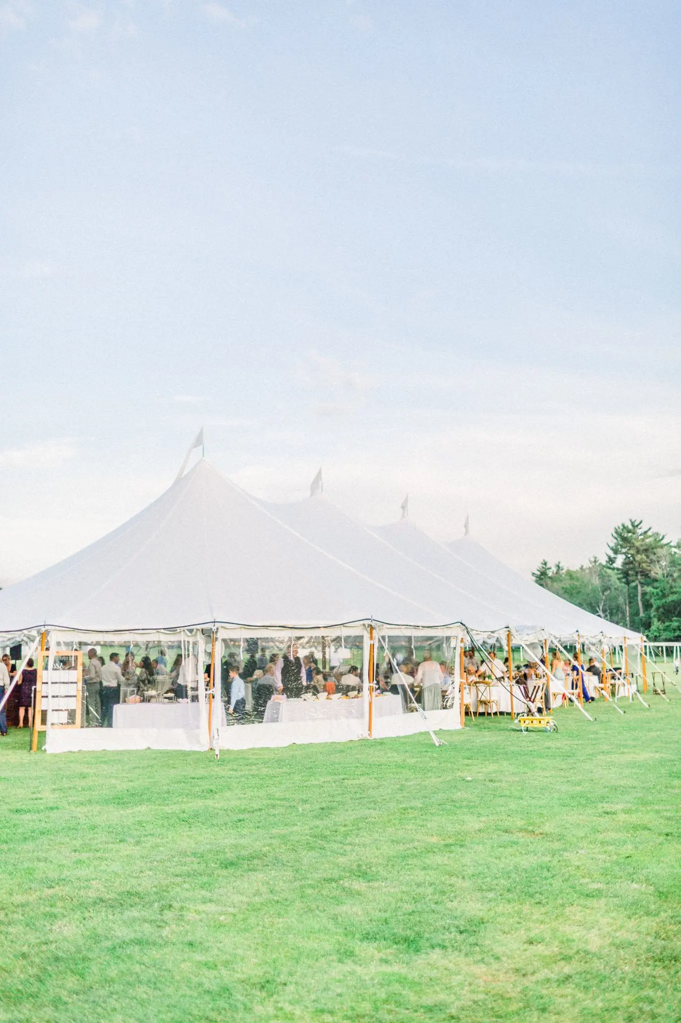 Jessica & Brian Lake Winnipesaukee Wedding 67 Kelly Dillon Wedding Photographer KellyDillonPhotography74 1 scaled