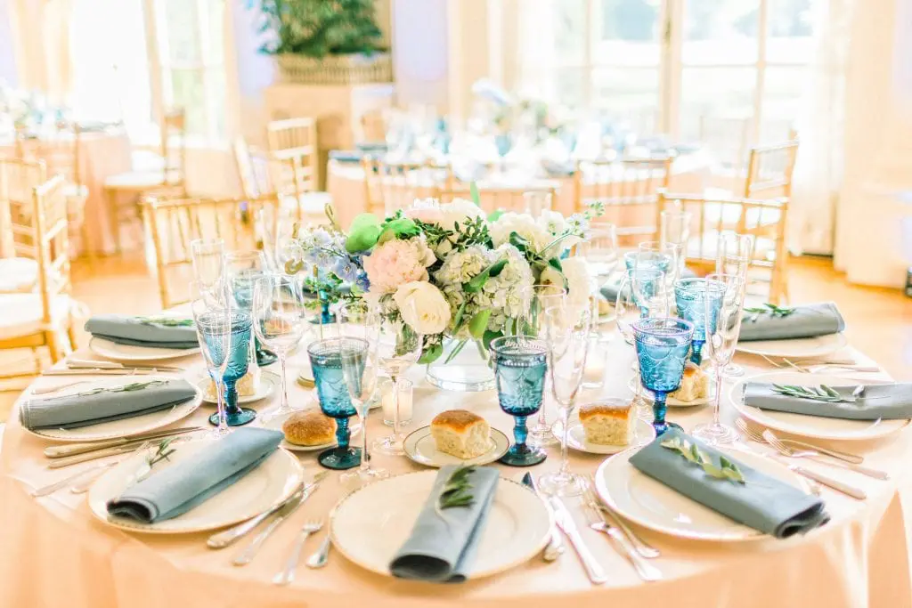 Sarah & MIke RoseCliff Mansion Wedding | Newport, RI 93 Kelly Dillon Wedding Photographer KellyDillonPhotography122