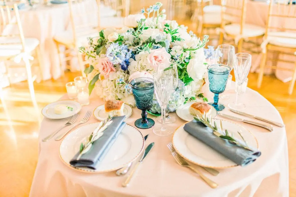 Sarah & MIke RoseCliff Mansion Wedding | Newport, RI 97 Kelly Dillon Wedding Photographer KellyDillonPhotography129