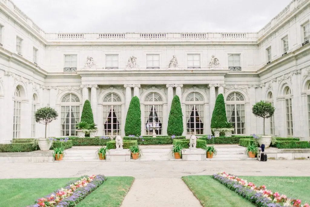 Sarah & MIke RoseCliff Mansion Wedding | Newport, RI 12 Kelly Dillon Wedding Photographer KellyDillonPhotography18 1