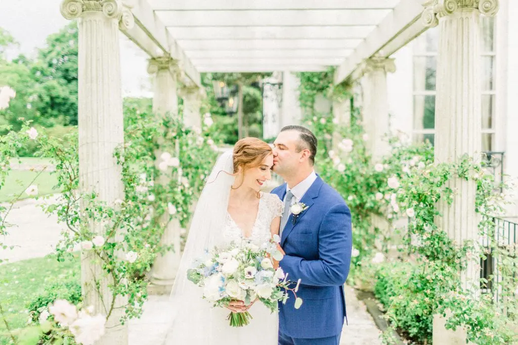 Sarah & MIke RoseCliff Mansion Wedding | Newport, RI 26 Kelly Dillon Wedding Photographer KellyDillonPhotography42 1