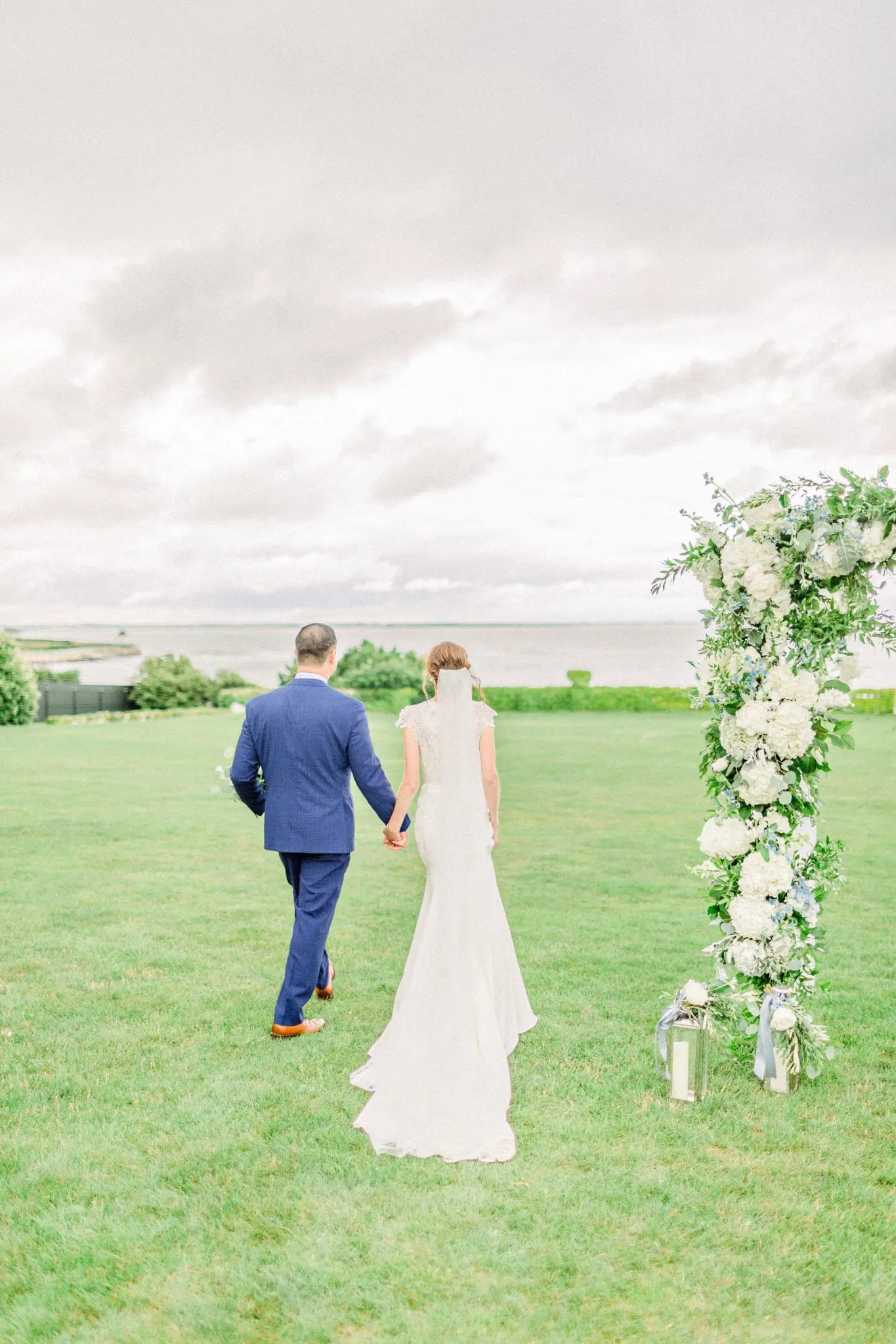 Sarah & MIke RoseCliff Mansion Wedding | Newport, RI 38 Kelly Dillon Wedding Photographer KellyDillonPhotography54 1 scaled