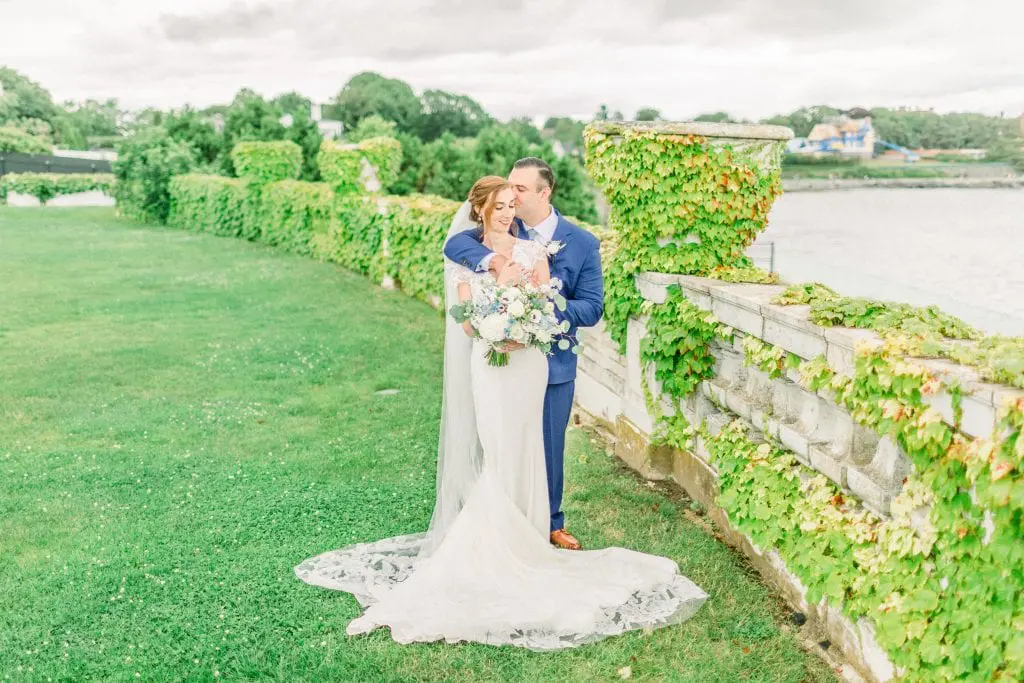 Sarah & MIke RoseCliff Mansion Wedding | Newport, RI 39 Kelly Dillon Wedding Photographer KellyDillonPhotography55 1