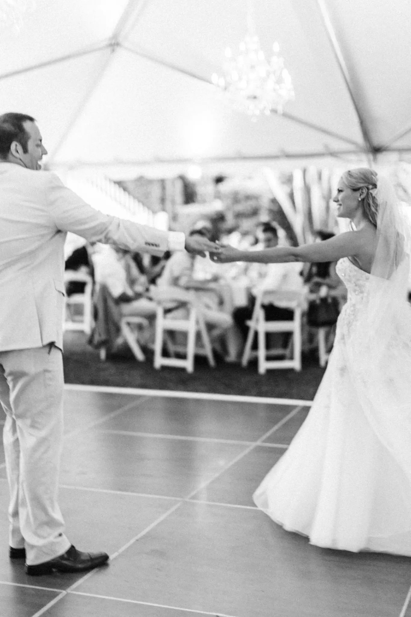 Amy & Gabe Charleston Wedding | The Governor Thomas Bennett House 76 Kelly Dillon Wedding Photographer KellyDillonPhotography104 scaled