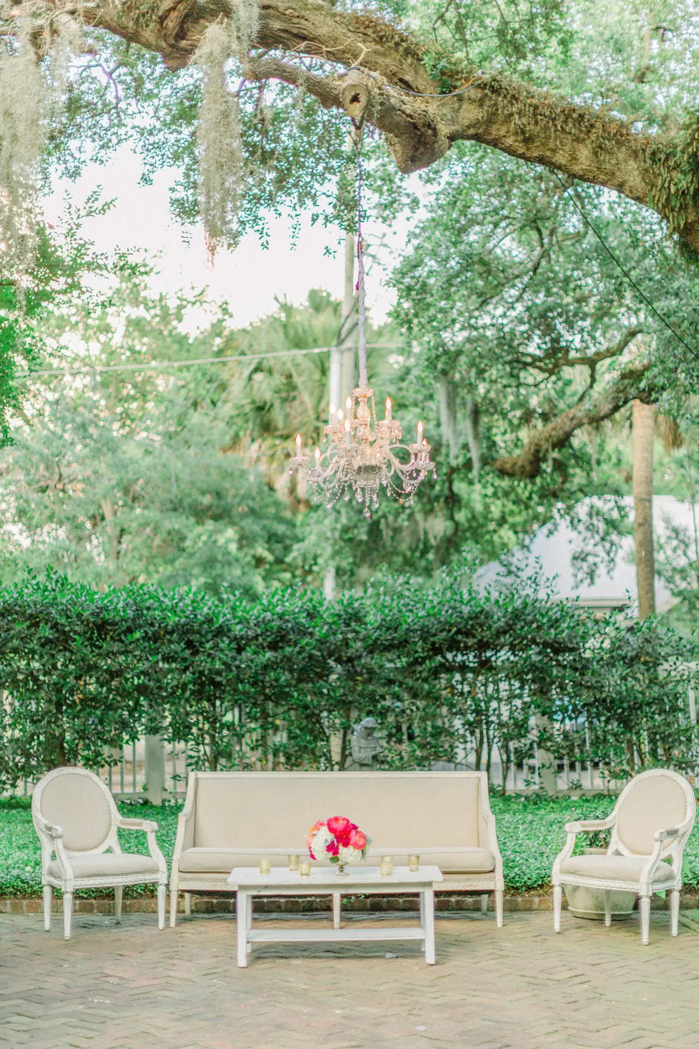 Amy & Gabe Charleston Wedding | The Governor Thomas Bennett House 64 Kelly Dillon Wedding Photographer KellyDillonPhotography120 scaled