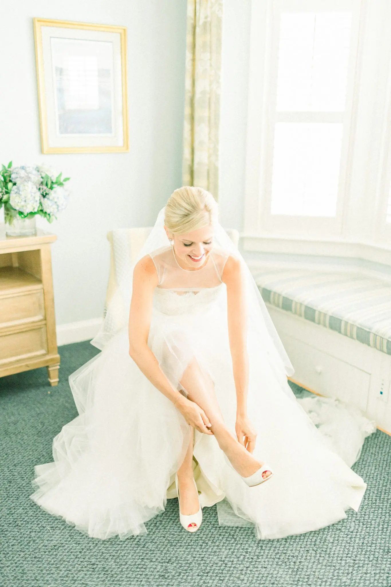Beth and Jake Chatham Bars Inn Wedding 40 Kelly Dillon Wedding Photographer KellyDillonPhotographyChathamBarsInn42 scaled