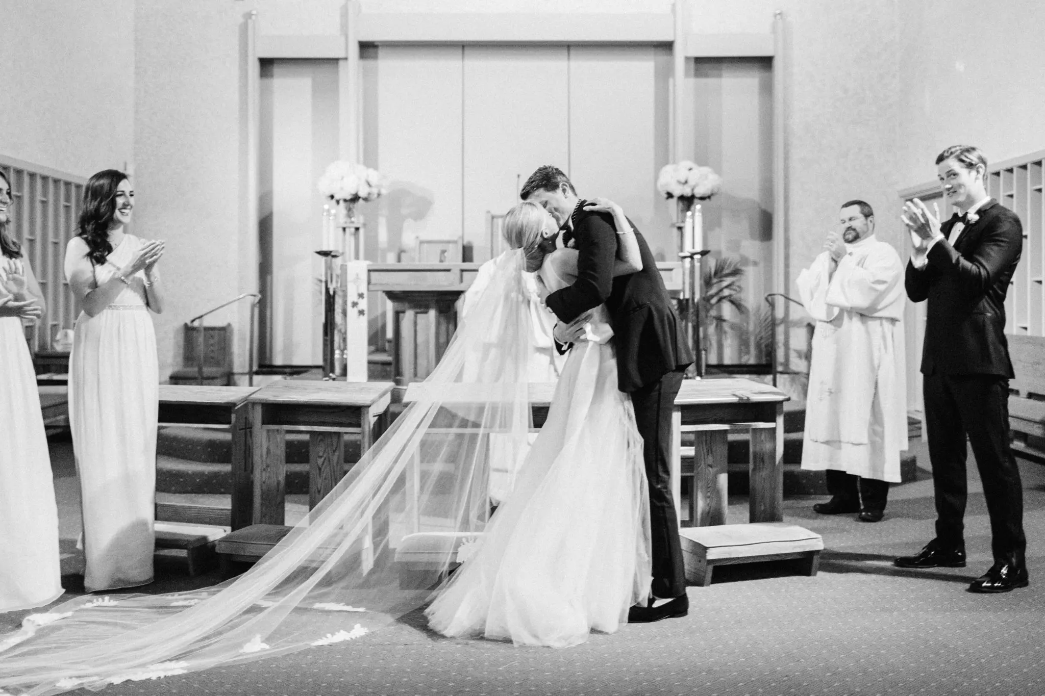 Beth and Jake Chatham Bars Inn Wedding 80 Kelly Dillon Wedding Photographer KellyDillonPhotographyChathamBarsInn85 scaled
