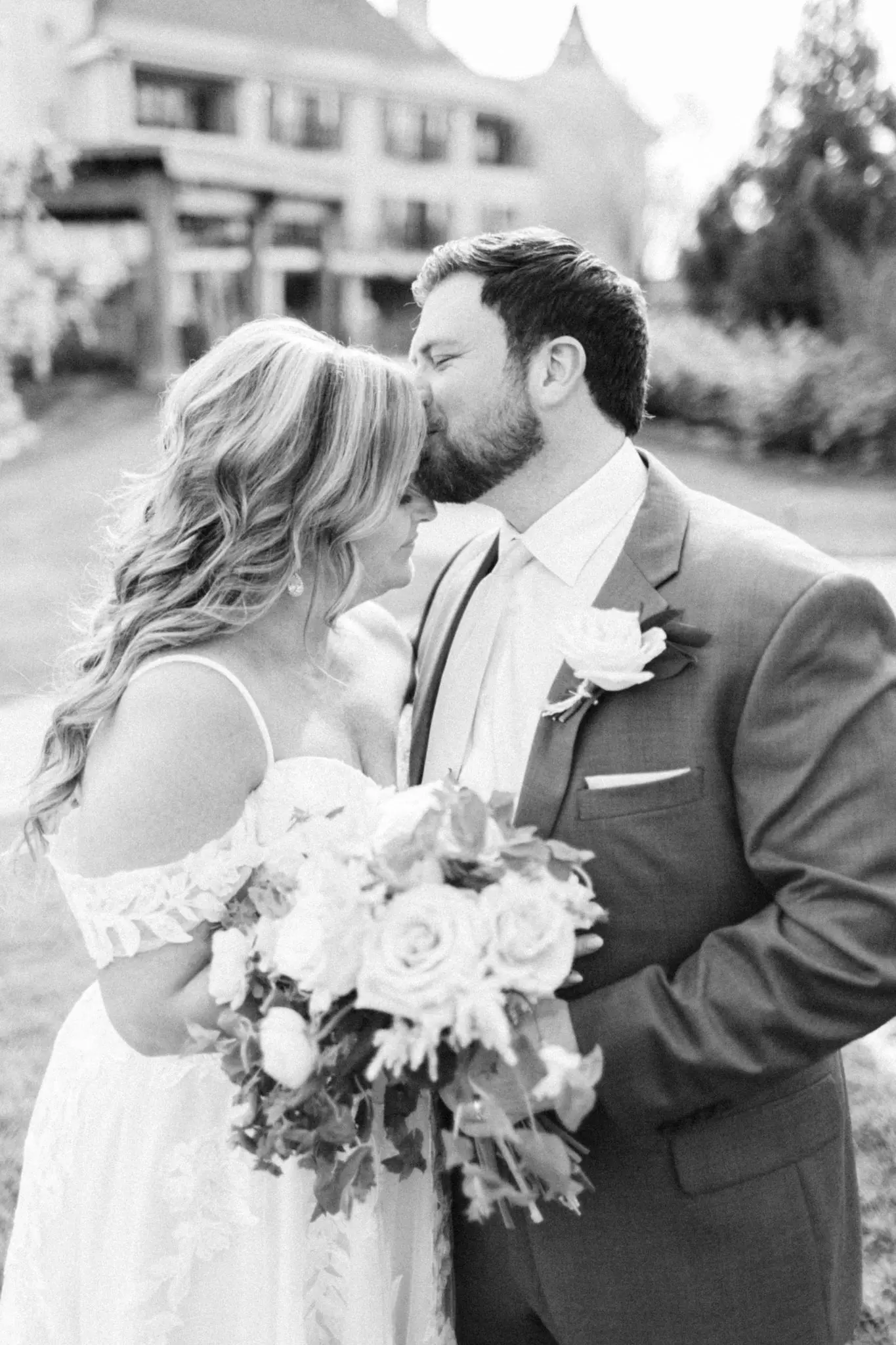 Shoshanna & Vincent Mirbeau Inn and Spa Plymouth Wedding 37 Kelly Dillon Wedding Photographer KellyDillonPhotographyMirbeauInnandSpaWedding42 scaled