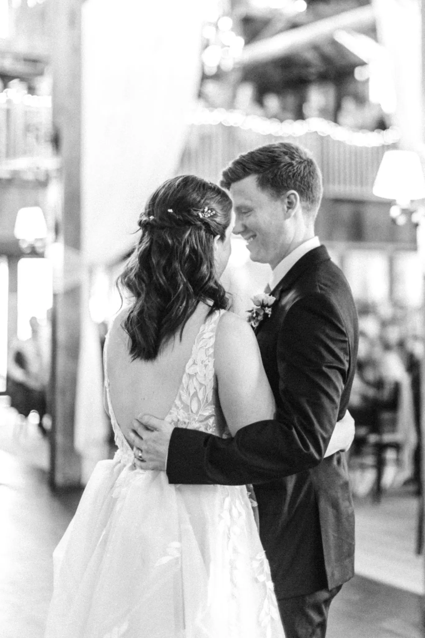Laura & Robert The Barn at Gibbet Hill Wedding 53 Kelly Dillon Wedding Photographer KellyDillonPhotographyBarnatGibbetHillSession66 scaled