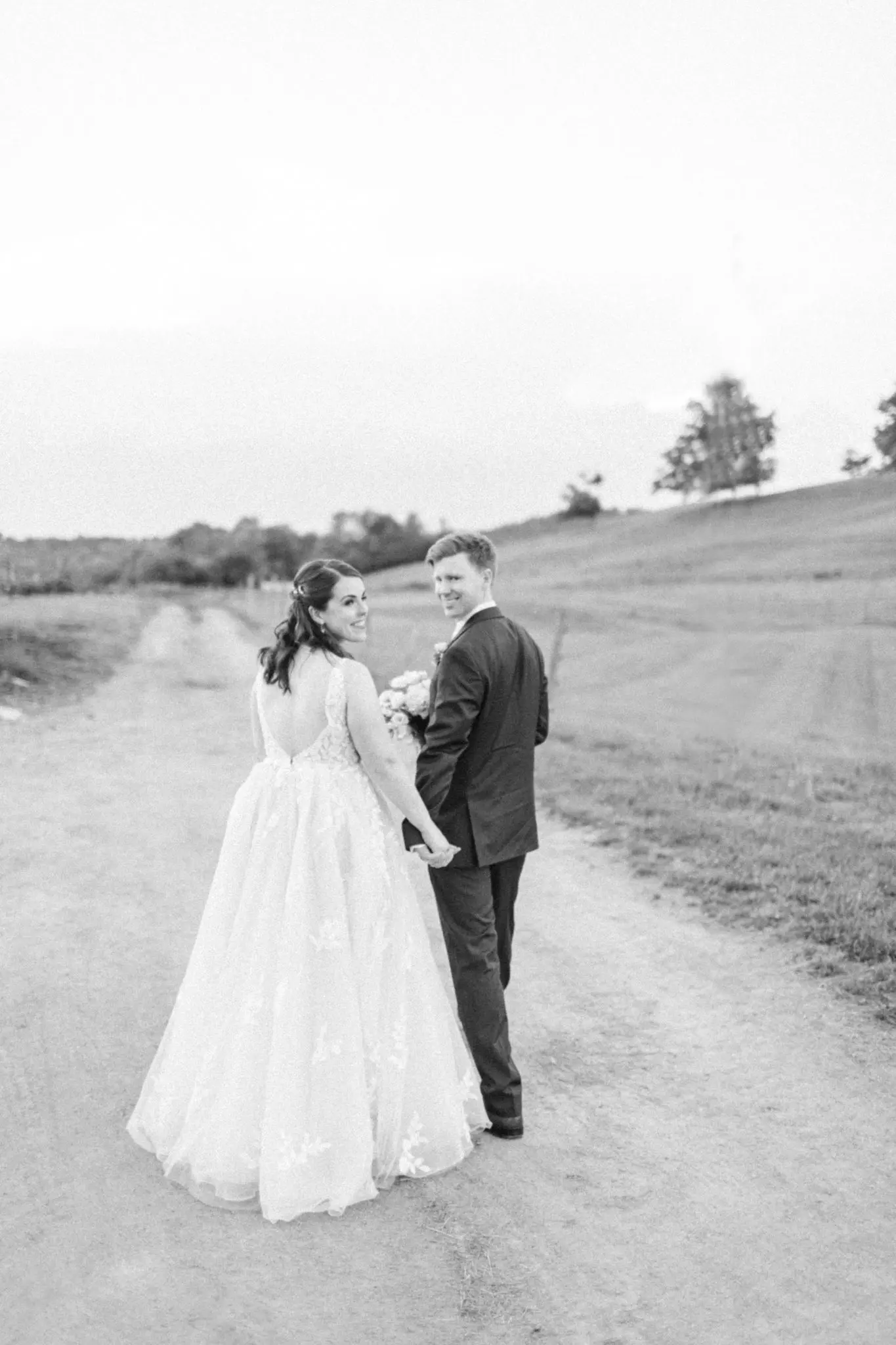Laura & Robert The Barn at Gibbet Hill Wedding 63 Kelly Dillon Wedding Photographer KellyDillonPhotographyBarnatGibbetHillSession77 scaled