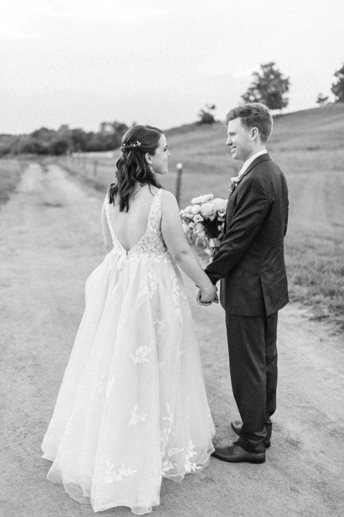 Laura & Robert The Barn at Gibbet Hill Wedding 64 Kelly Dillon Wedding Photographer KellyDillonPhotographyBarnatGibbetHillSession79 scaled