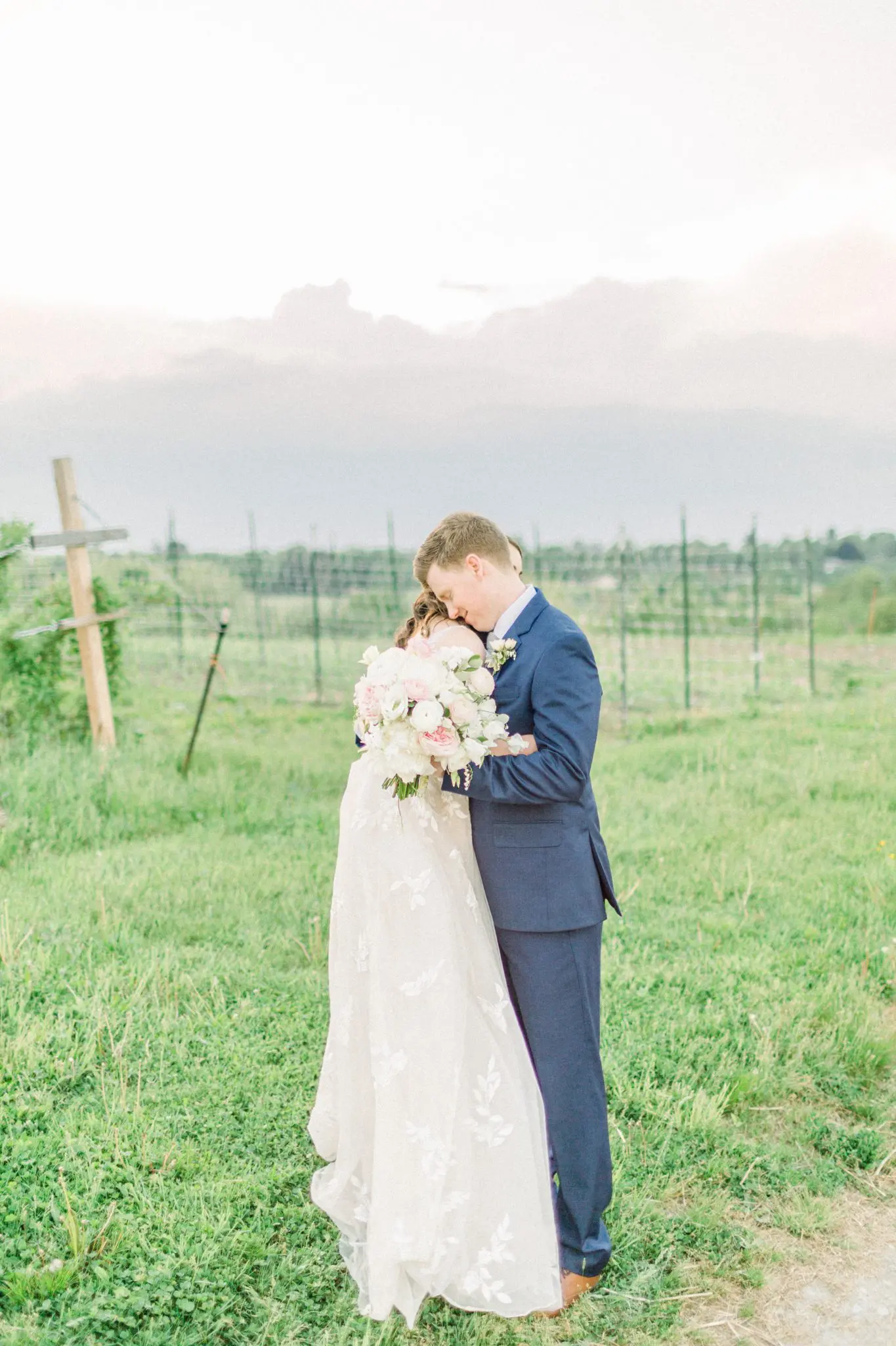 Laura & Robert The Barn at Gibbet Hill Wedding 67 Kelly Dillon Wedding Photographer KellyDillonPhotographyBarnatGibbetHillSession82 scaled