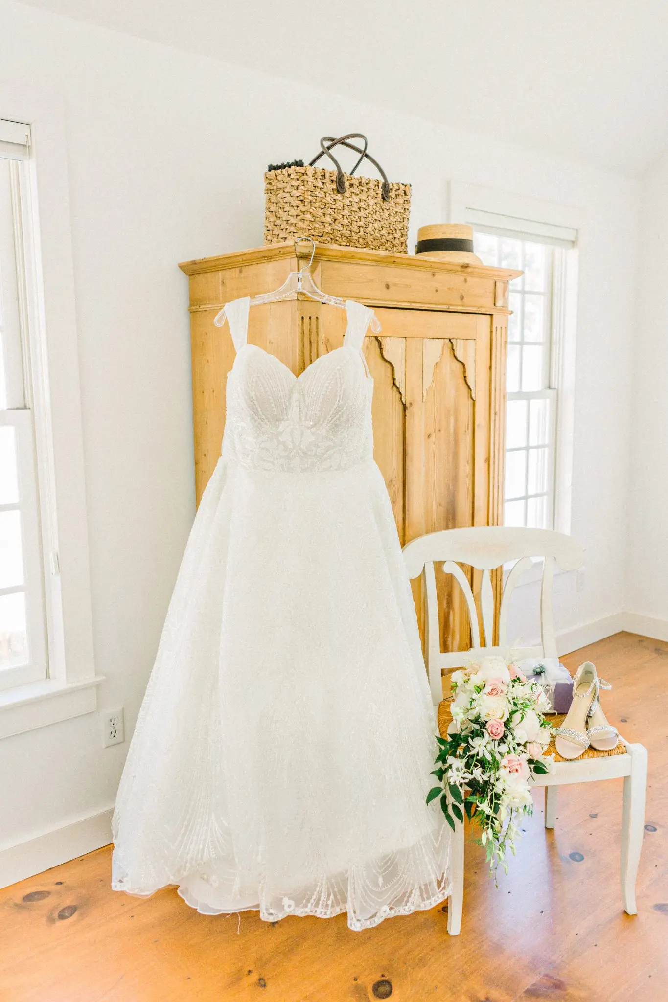Fiona and Mario Backyard Cape Cod Wedding 5 Kelly Dillon Wedding Photographer KellyDillonPhotographyCapeCodWedding7 1 scaled