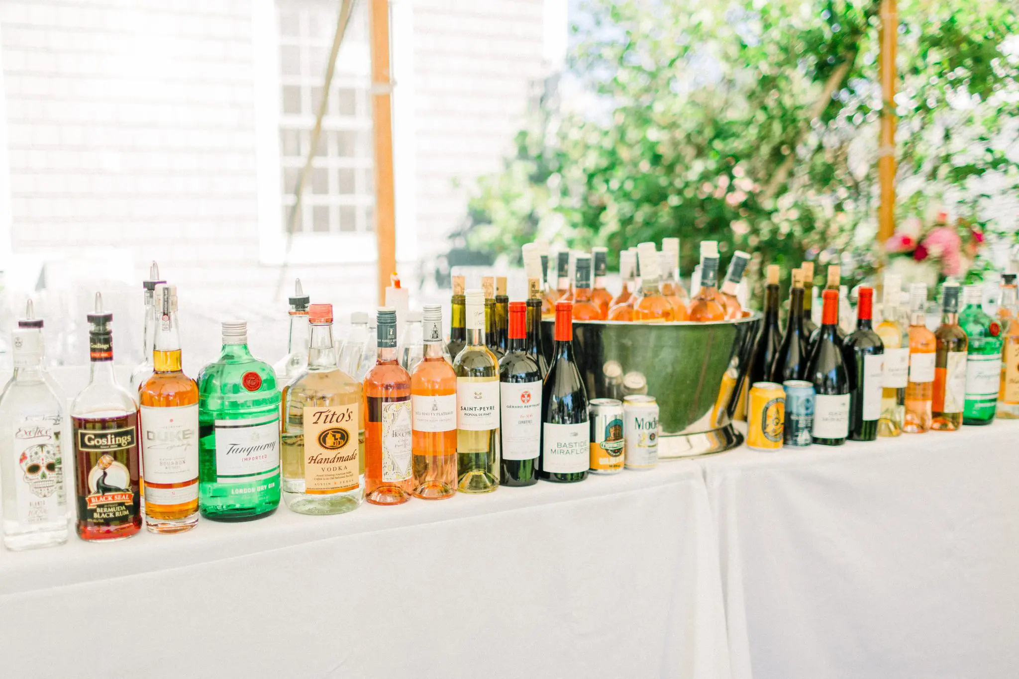 Fiona and Mario Backyard Cape Cod Wedding 76 Kelly Dillon Wedding Photographer KellyDillonPhotographyCapeCodWedding87 1 scaled
