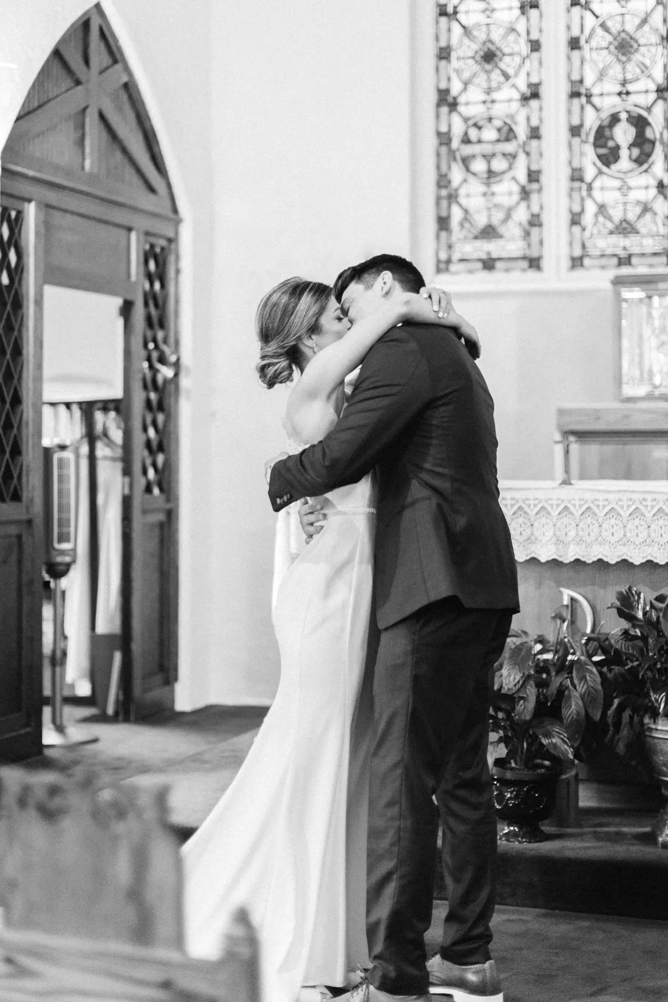 Mary & Thomas Barn at Gibbet Hill Wedding 21 Kelly Dillon Wedding Photographer KellyDillonPhotographyBarnatGibbetHillWedding22 1 scaled