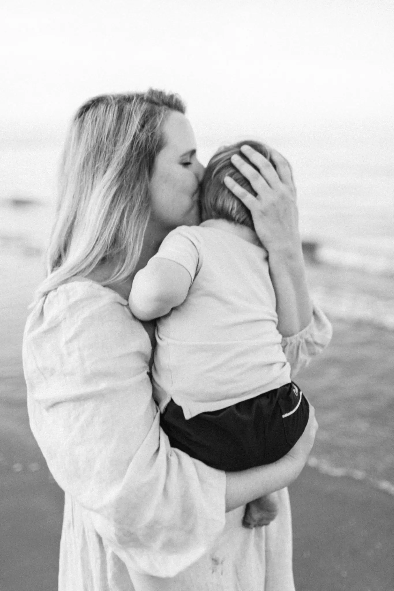 Kelly Dillon Wedding Photographer KellyDillonPhotographyCapeCodFamilySession11 1 scaled