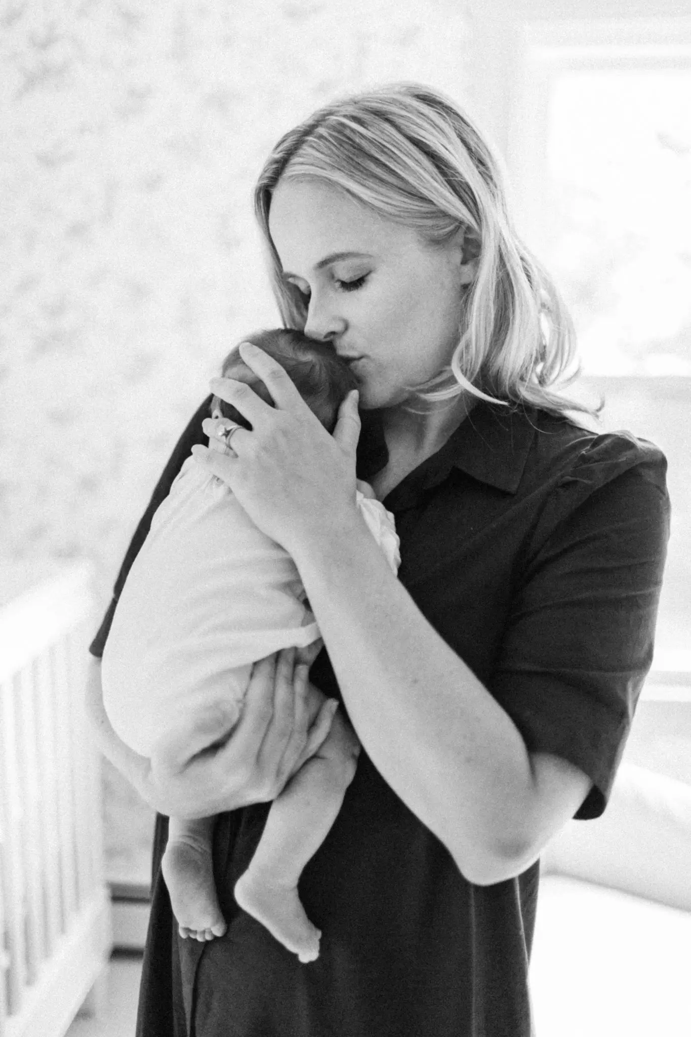 The White Newborn Family Session Cape Cod 18 Kelly Dillon Wedding Photographer KellyDillonPhotographyCapeCodFamilySession19 scaled