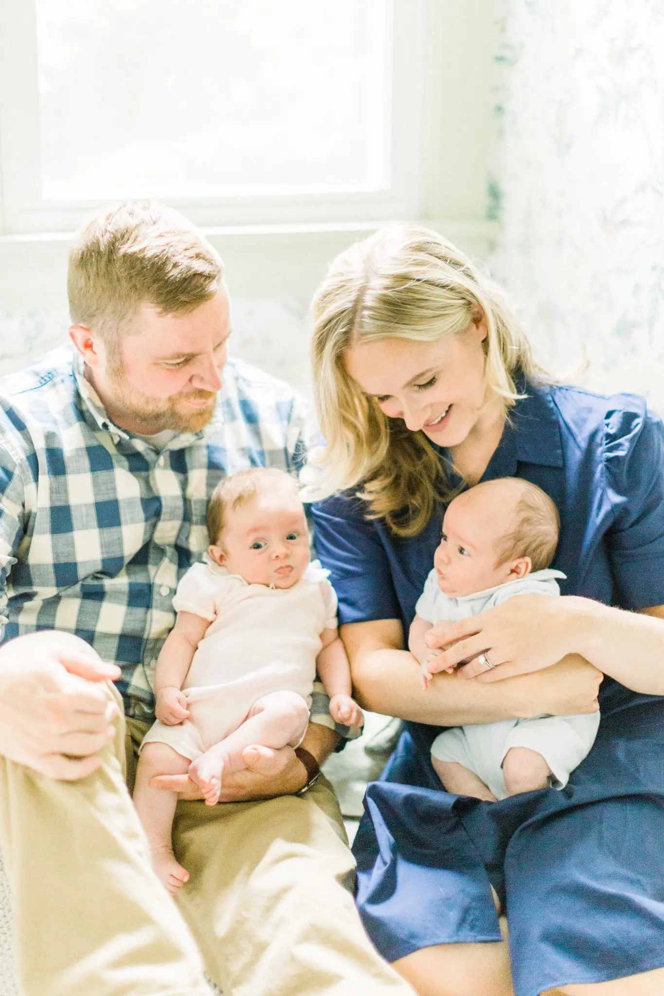The White Newborn Family Session Cape Cod 22 Kelly Dillon Wedding Photographer KellyDillonPhotographyCapeCodFamilySession24 scaled