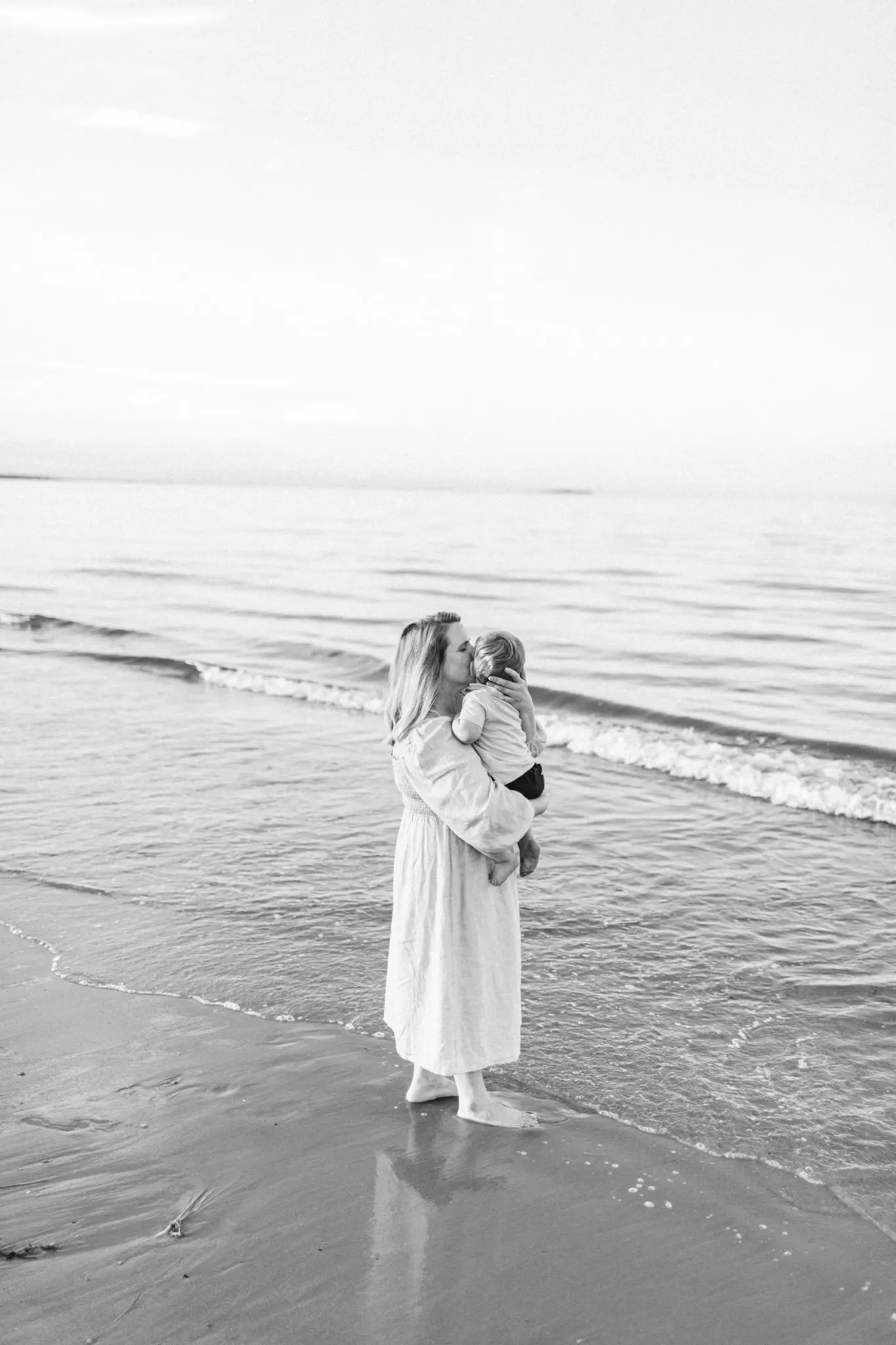 Kelly Dillon Wedding Photographer KellyDillonPhotographyCapeCodFamilySession8 1 scaled
