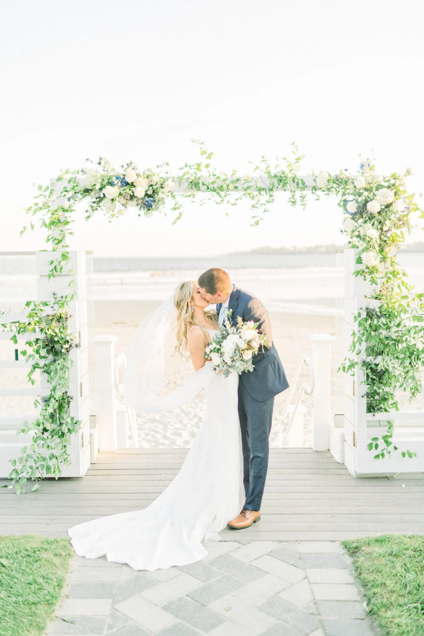 Katie & Matthew Newport Beach House Newport, RI Wedding 91 Kelly Dillon Wedding Photographer KellyDillonPhotographyNewportBeachHouseRIWedding105 scaled