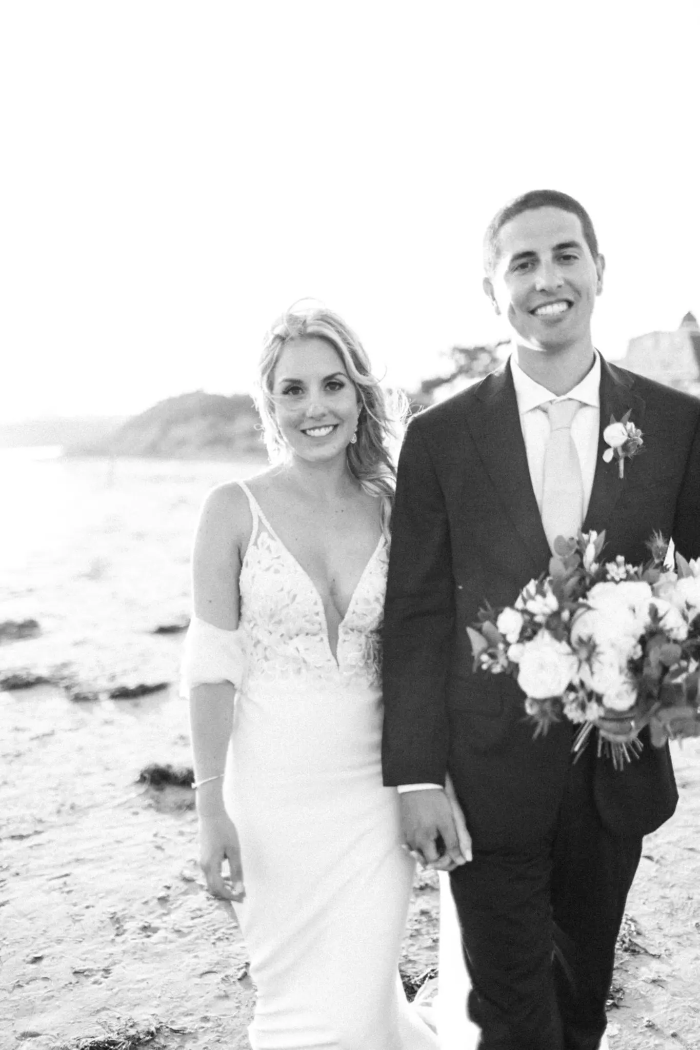 Katie & Matthew Newport Beach House Newport, RI Wedding 102 Kelly Dillon Wedding Photographer KellyDillonPhotographyNewportBeachHouseRIWedding117 scaled