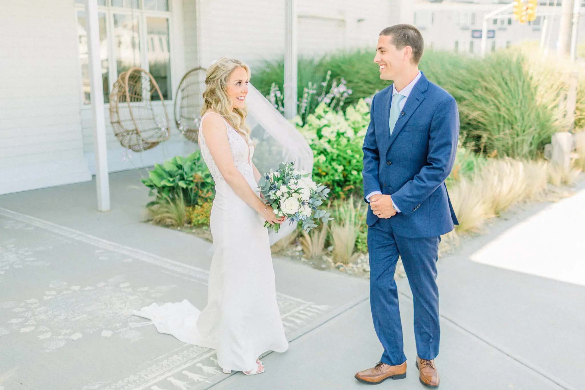Katie & Matthew Newport Beach House Newport, RI Wedding 34 Kelly Dillon Wedding Photographer KellyDillonPhotographyNewportBeachHouseRIWedding40 scaled