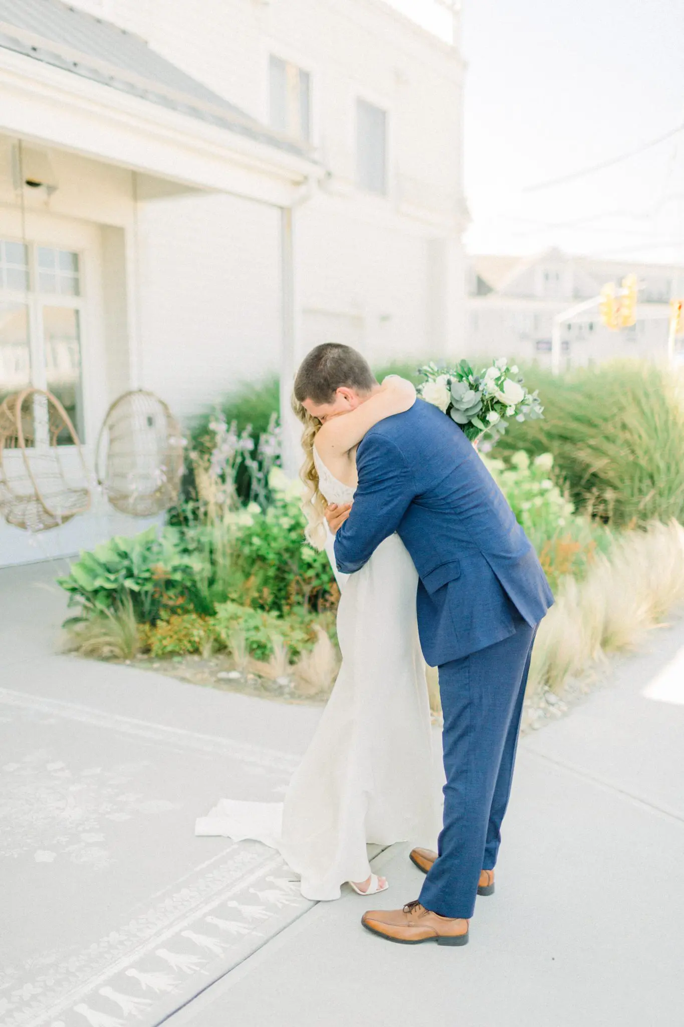 Katie & Matthew Newport Beach House Newport, RI Wedding 35 Kelly Dillon Wedding Photographer KellyDillonPhotographyNewportBeachHouseRIWedding41 scaled
