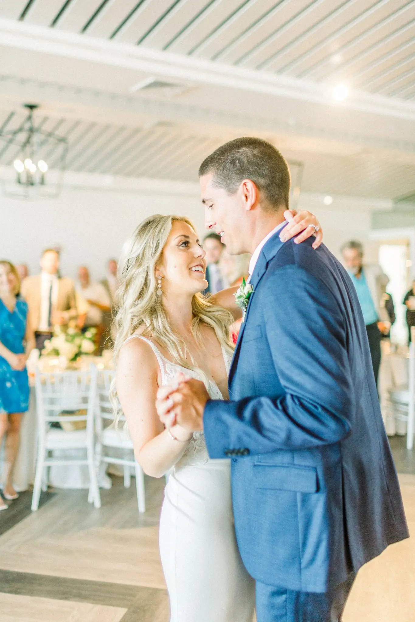 Katie & Matthew Newport Beach House Newport, RI Wedding 83 Kelly Dillon Wedding Photographer KellyDillonPhotographyNewportBeachHouseRIWedding97 scaled