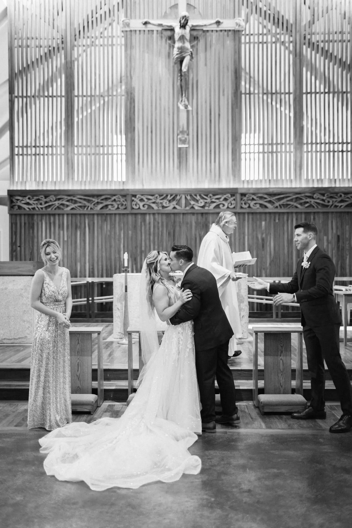 Brittany & Patrick Pavilion at The Pinehills Wedding 28 Kelly Dillon Wedding Photographer KellyDillonPhotographyPavilionatThePinehillsWedding34 scaled
