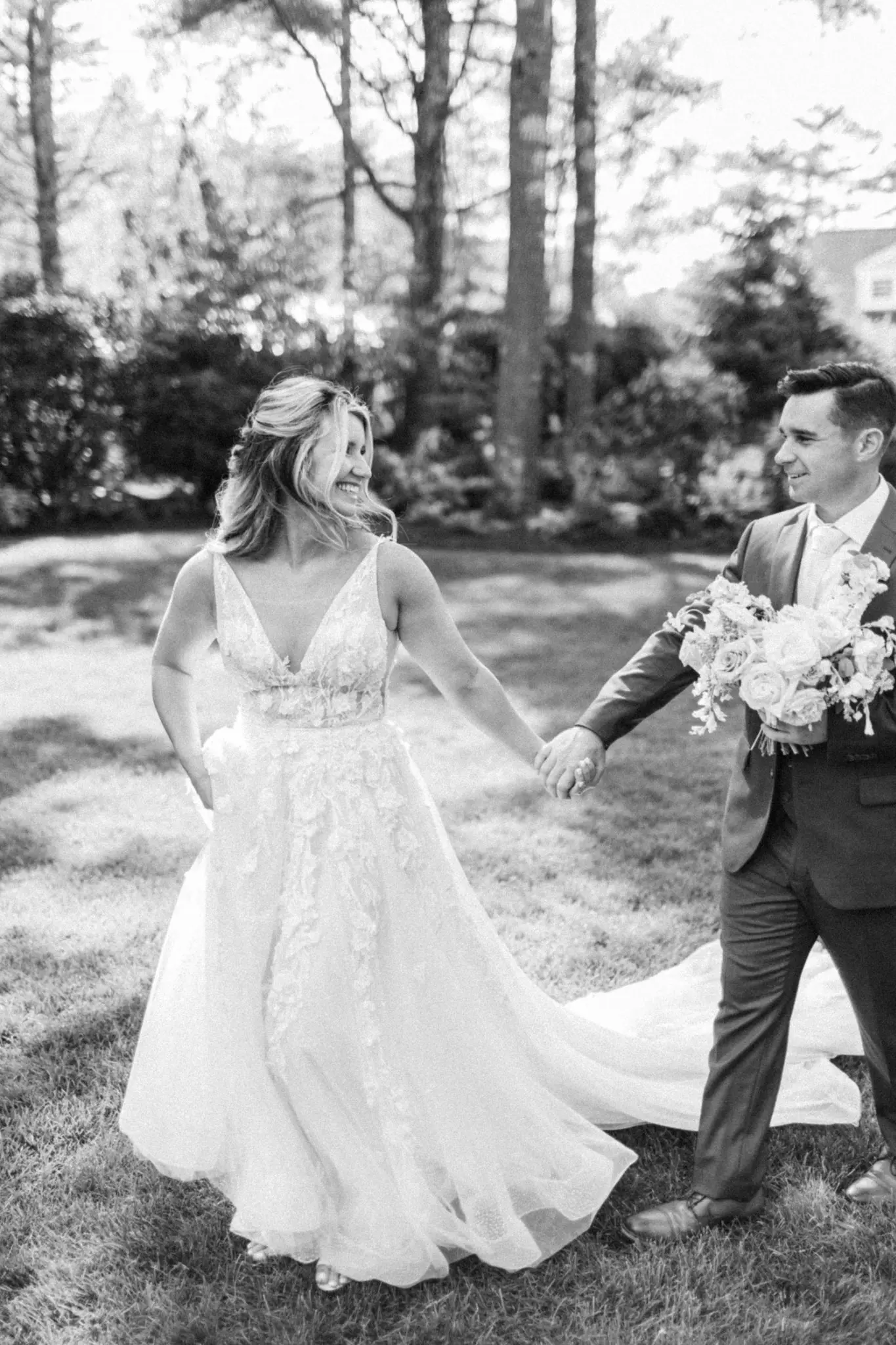 Brittany & Patrick Pavilion at The Pinehills Wedding 52 Kelly Dillon Wedding Photographer KellyDillonPhotographyPavilionatThePinehillsWedding60 scaled