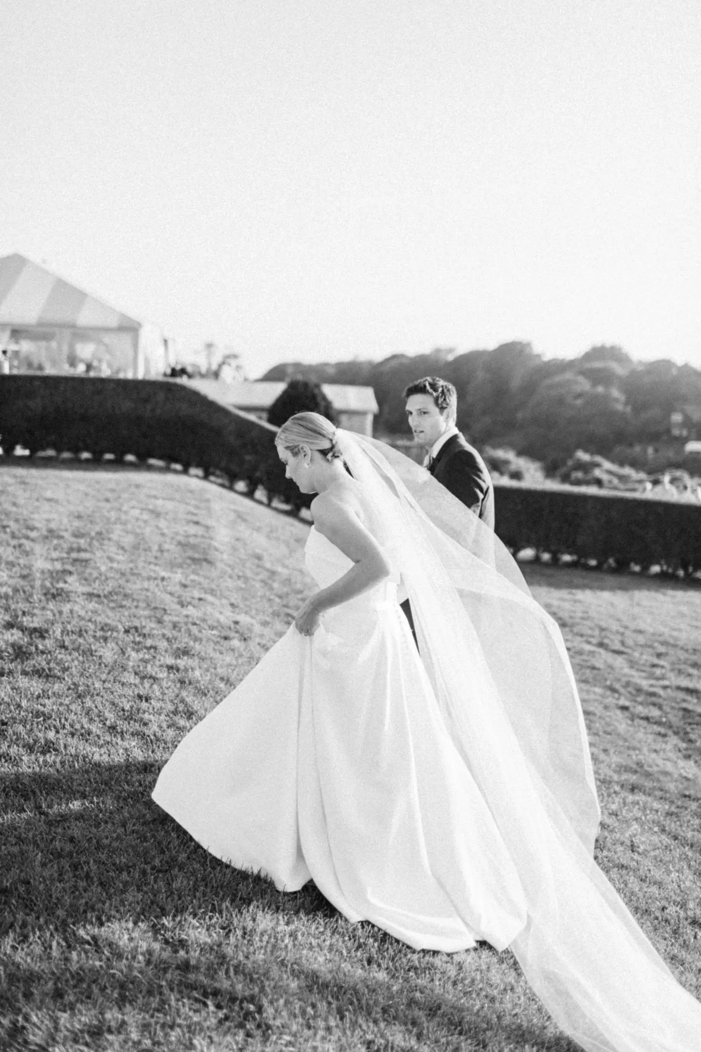 Emily & Tyler Ocean Cliff Newport, RI Wedding 114 Kelly Dillon Wedding Photographer KellyDillonPhotographyOceanCliffNewportRIWedding128 scaled