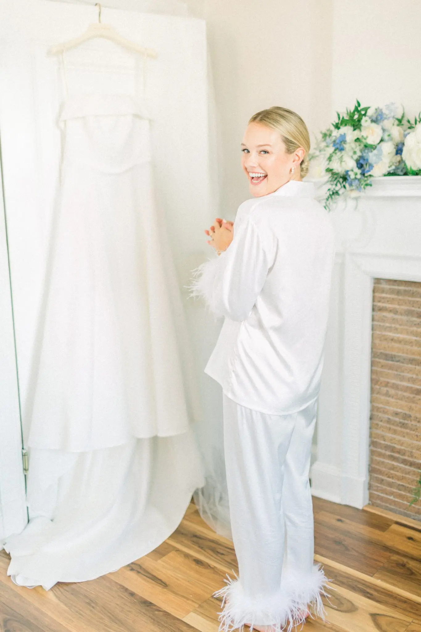 Emily & Tyler Ocean Cliff Newport, RI Wedding 22 Kelly Dillon Wedding Photographer KellyDillonPhotographyOceanCliffNewportRIWedding24 scaled