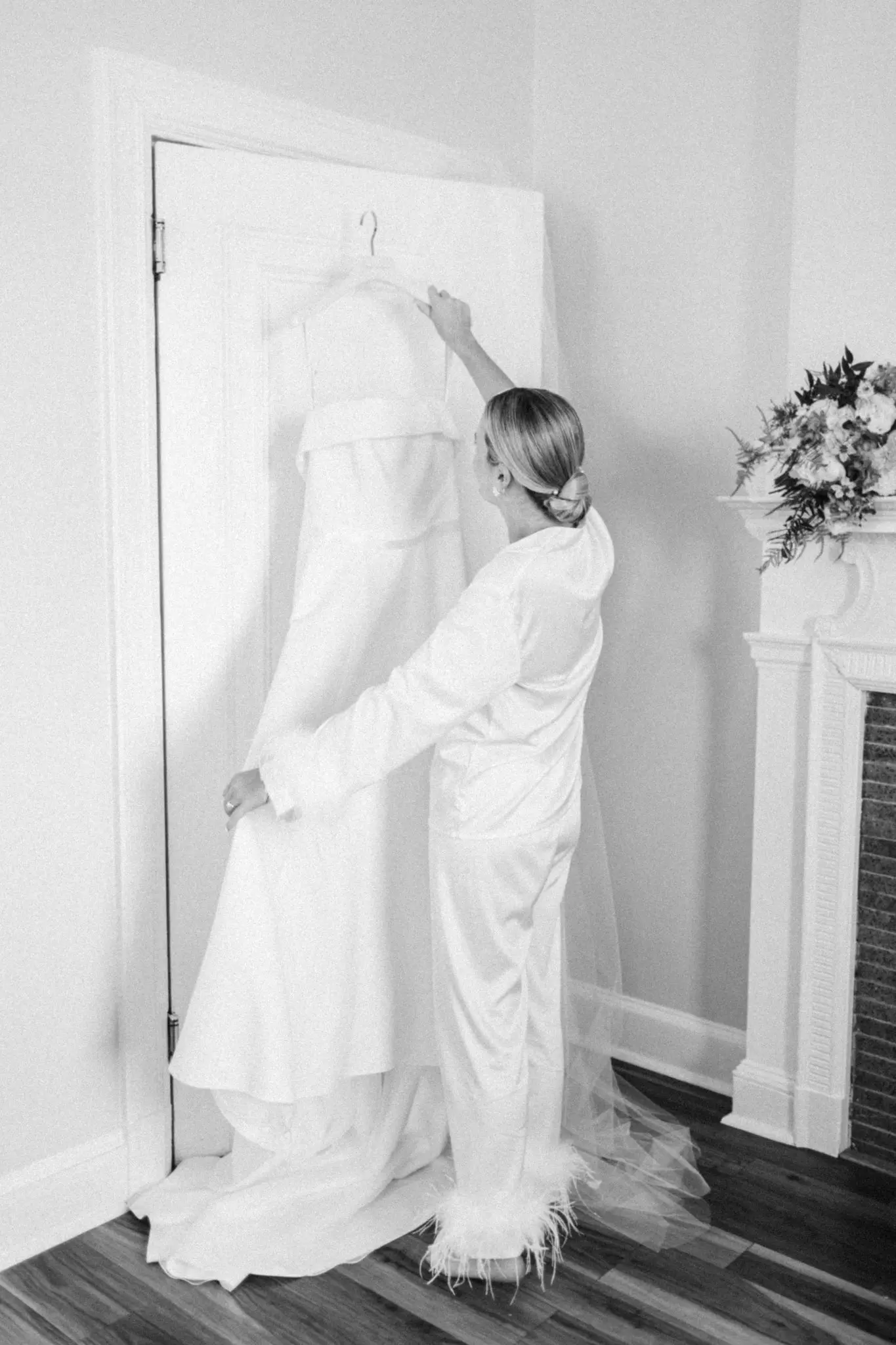 Emily & Tyler Ocean Cliff Newport, RI Wedding 23 Kelly Dillon Wedding Photographer KellyDillonPhotographyOceanCliffNewportRIWedding25 scaled