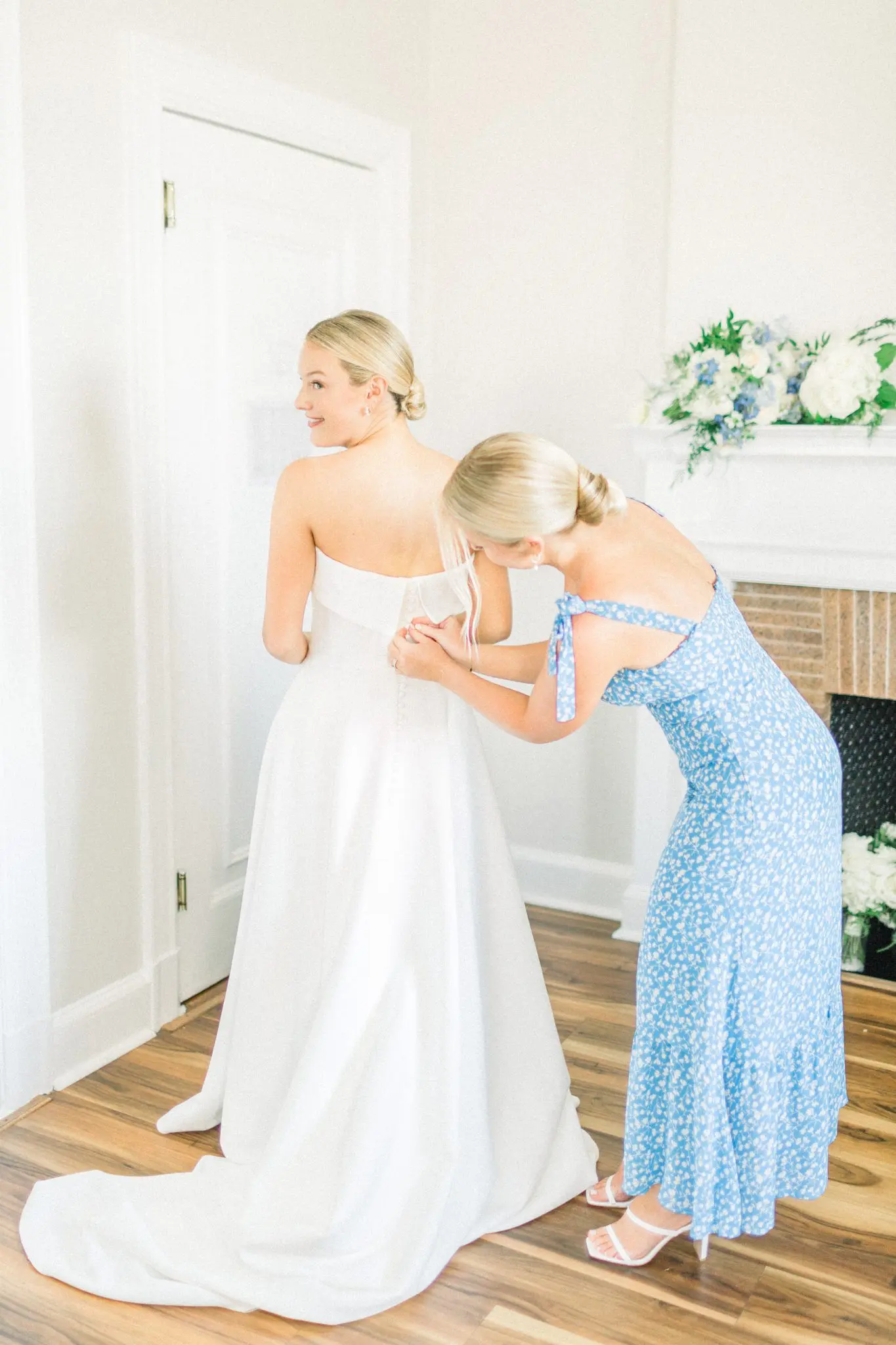 Emily & Tyler Ocean Cliff Newport, RI Wedding 26 Kelly Dillon Wedding Photographer KellyDillonPhotographyOceanCliffNewportRIWedding29 scaled
