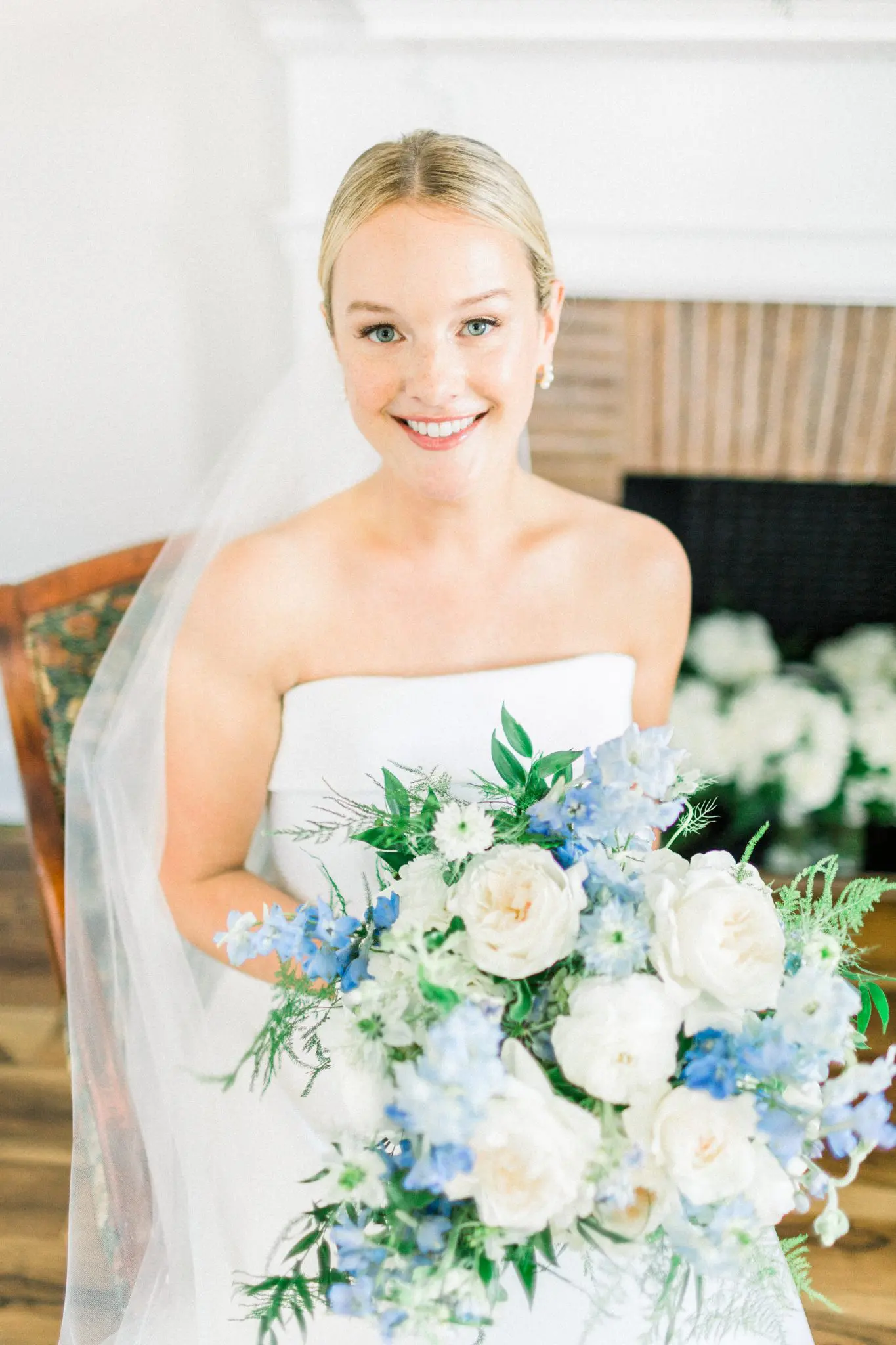 Emily & Tyler Ocean Cliff Newport, RI Wedding 29 Kelly Dillon Wedding Photographer KellyDillonPhotographyOceanCliffNewportRIWedding34 scaled