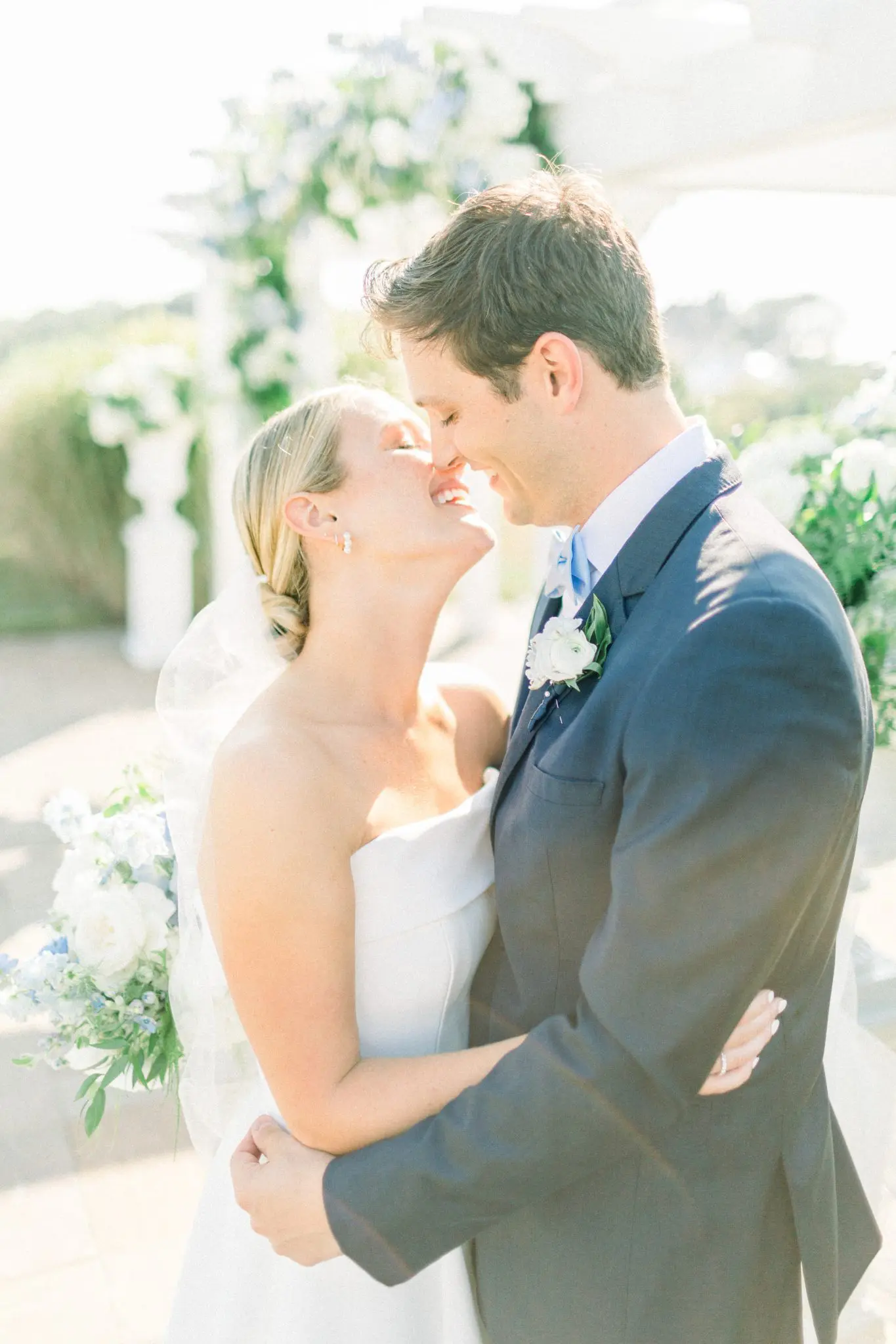 Emily & Tyler Ocean Cliff Newport, RI Wedding 54 Kelly Dillon Wedding Photographer KellyDillonPhotographyOceanCliffNewportRIWedding60 scaled