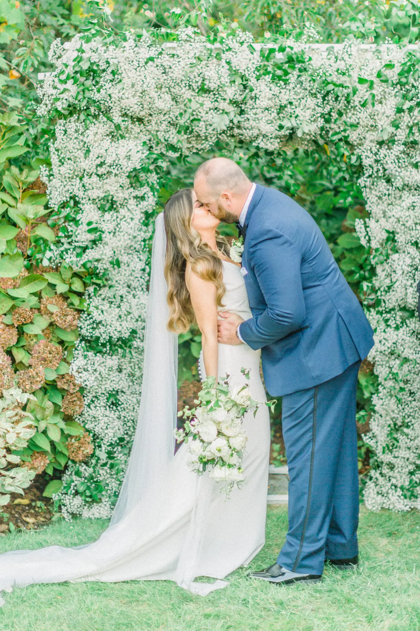 Caitlyn & Brendan The Dennis Inn Cape Cod Wedding 66 Kelly Dillon Wedding Photographer KellyDillonPhotographyTheDennisInnCapeCodWeddingPhotography78 scaled