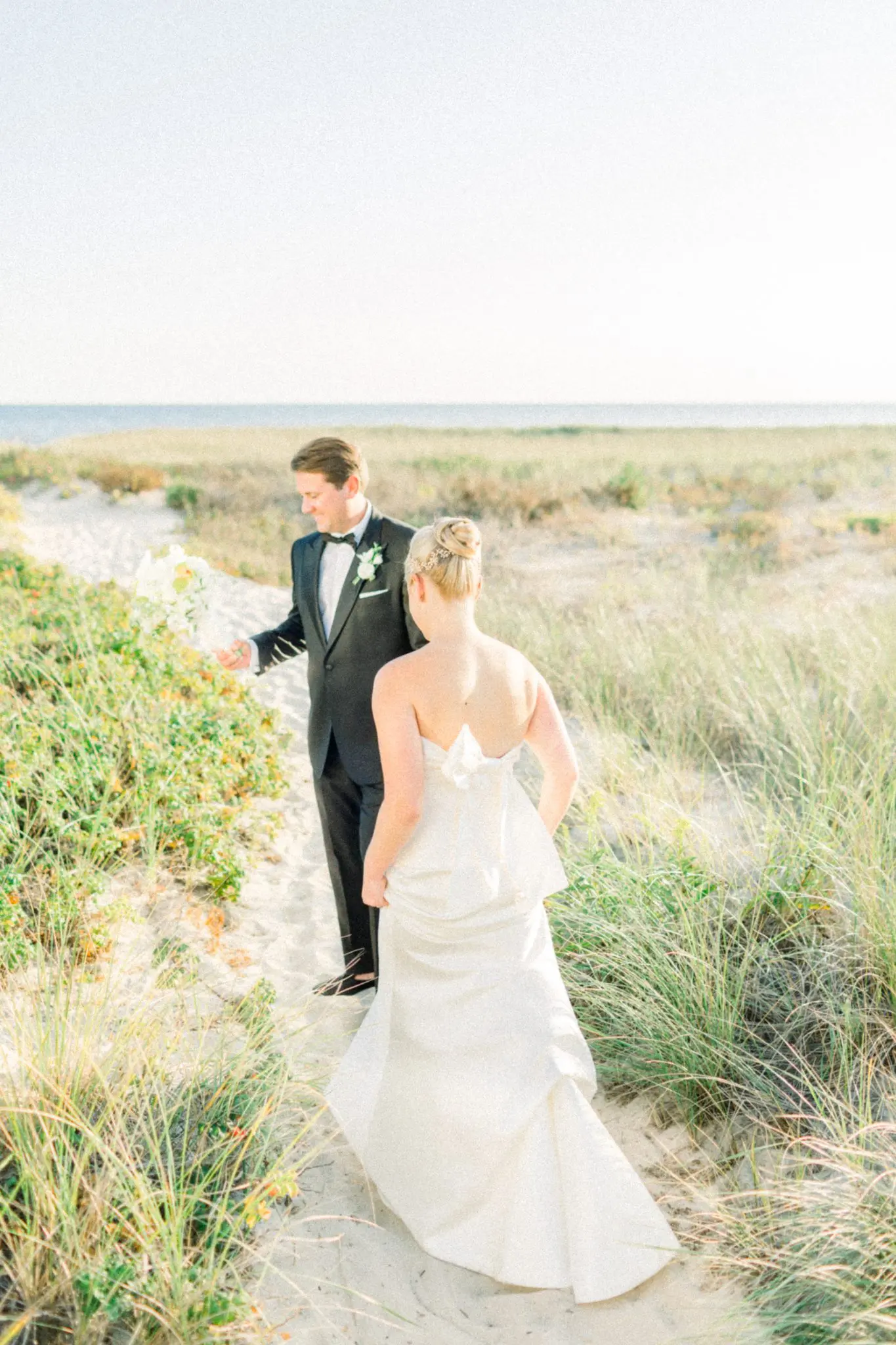 Rachel & Stephan Wychmere Beach Club Wedding 107 Kelly Dillon Wedding Photographer KellyDillonPhotographyWychmereCapeCodWeddingPhotography125 scaled