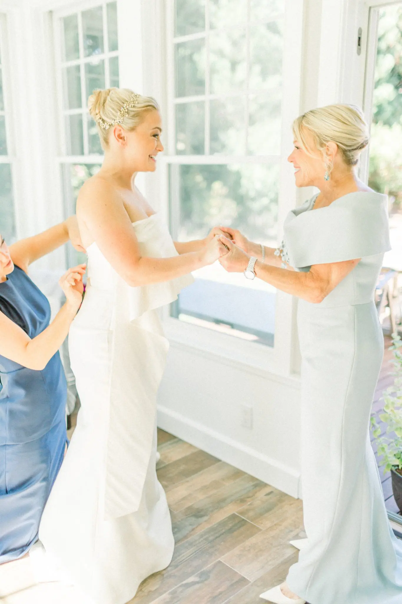 Rachel & Stephan Wychmere Beach Club Wedding 21 Kelly Dillon Wedding Photographer KellyDillonPhotographyWychmereCapeCodWeddingPhotography160 scaled
