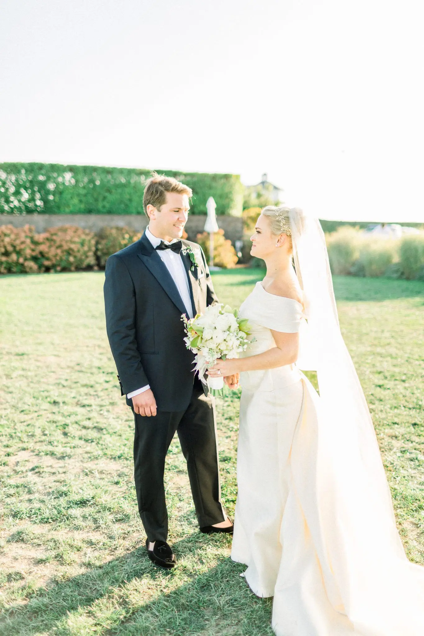 Rachel & Stephan Wychmere Beach Club Wedding 71 Kelly Dillon Wedding Photographer KellyDillonPhotographyWychmereCapeCodWeddingPhotography86 scaled
