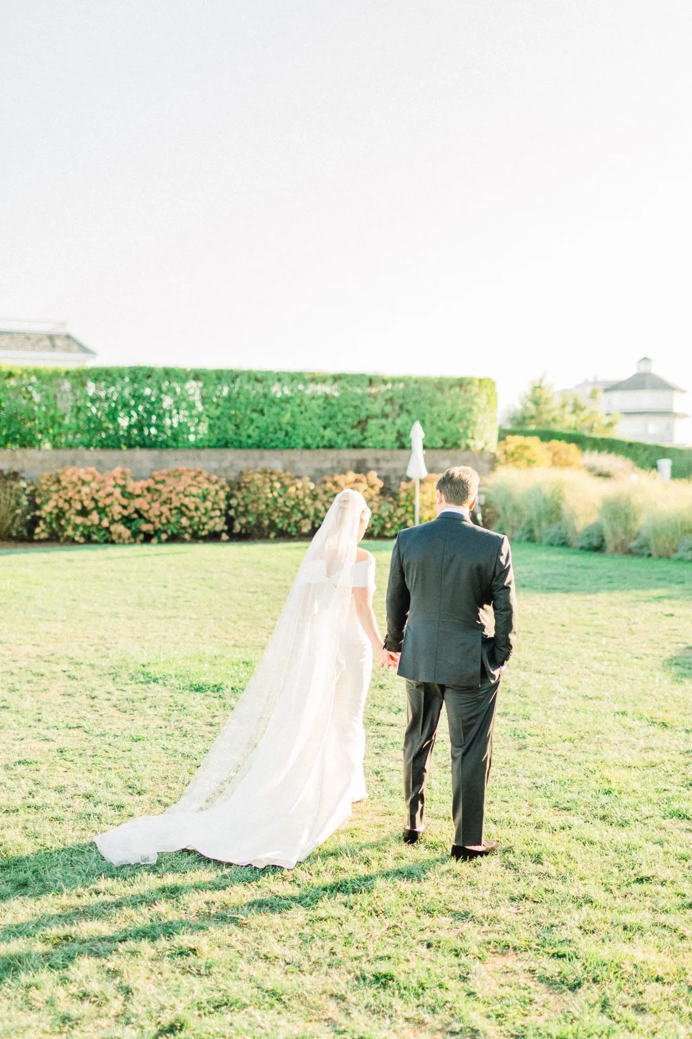Rachel & Stephan Wychmere Beach Club Wedding 75 Kelly Dillon Wedding Photographer KellyDillonPhotographyWychmereCapeCodWeddingPhotography91 scaled