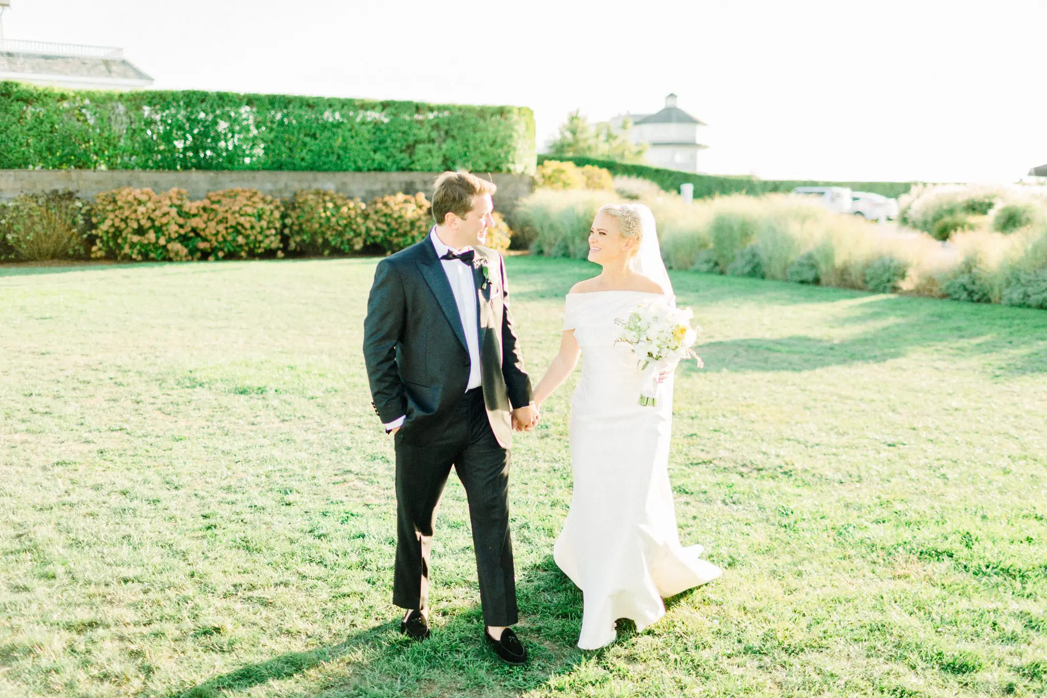 Rachel & Stephan Wychmere Beach Club Wedding 76 Kelly Dillon Wedding Photographer KellyDillonPhotographyWychmereCapeCodWeddingPhotography92 scaled